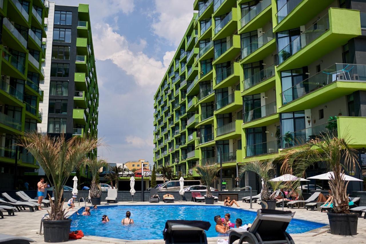 Coral Aparthotel Pool & Spa Mamaia Nord Năvodari Extérieur photo
